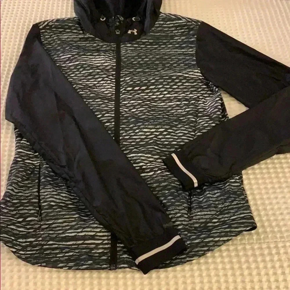 Under armour - Picture 1 of 3